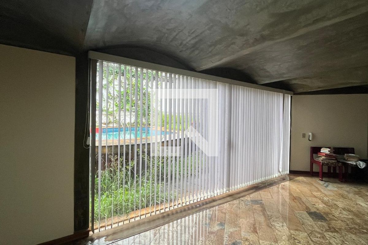 Casa à Venda - Guanabara, 5 Quartos,  345 m2 em , Campinas - sp | SoloBR