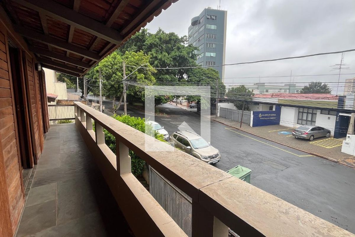 Casa à Venda - Guanabara, 5 Quartos,  345 m2 em , Campinas - sp | SoloBR