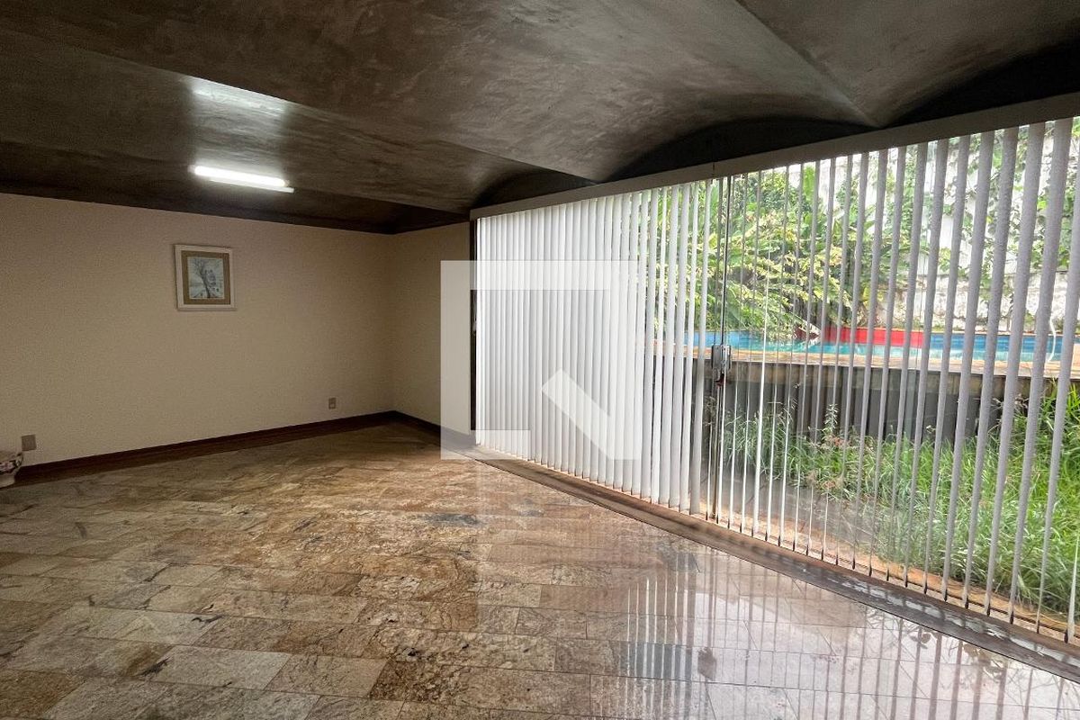 Casa à Venda - Guanabara, 5 Quartos,  345 m2 em , Campinas - sp | SoloBR