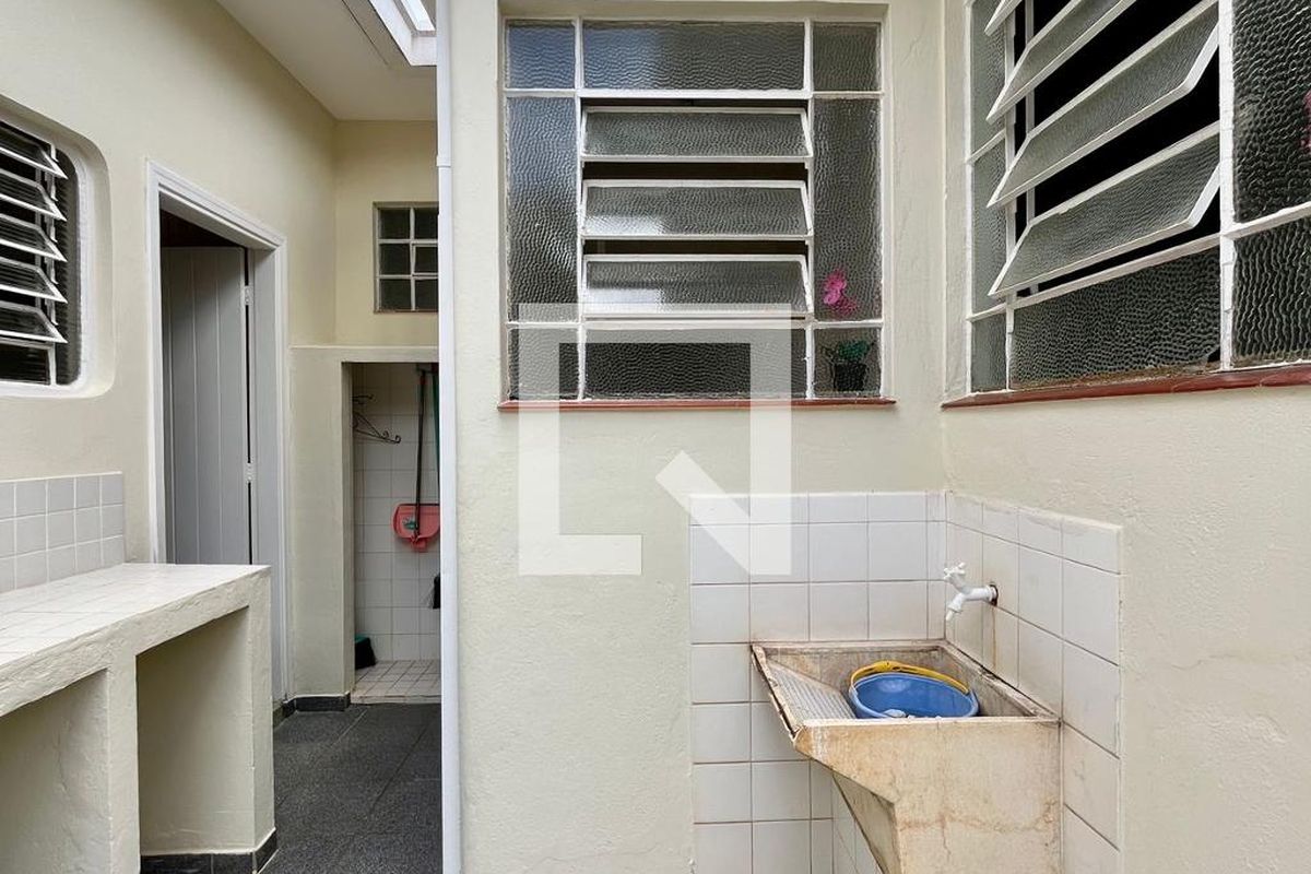 Casa à Venda - Guanabara, 3 Quartos,  250 m2 em , Campinas - sp | SoloBR