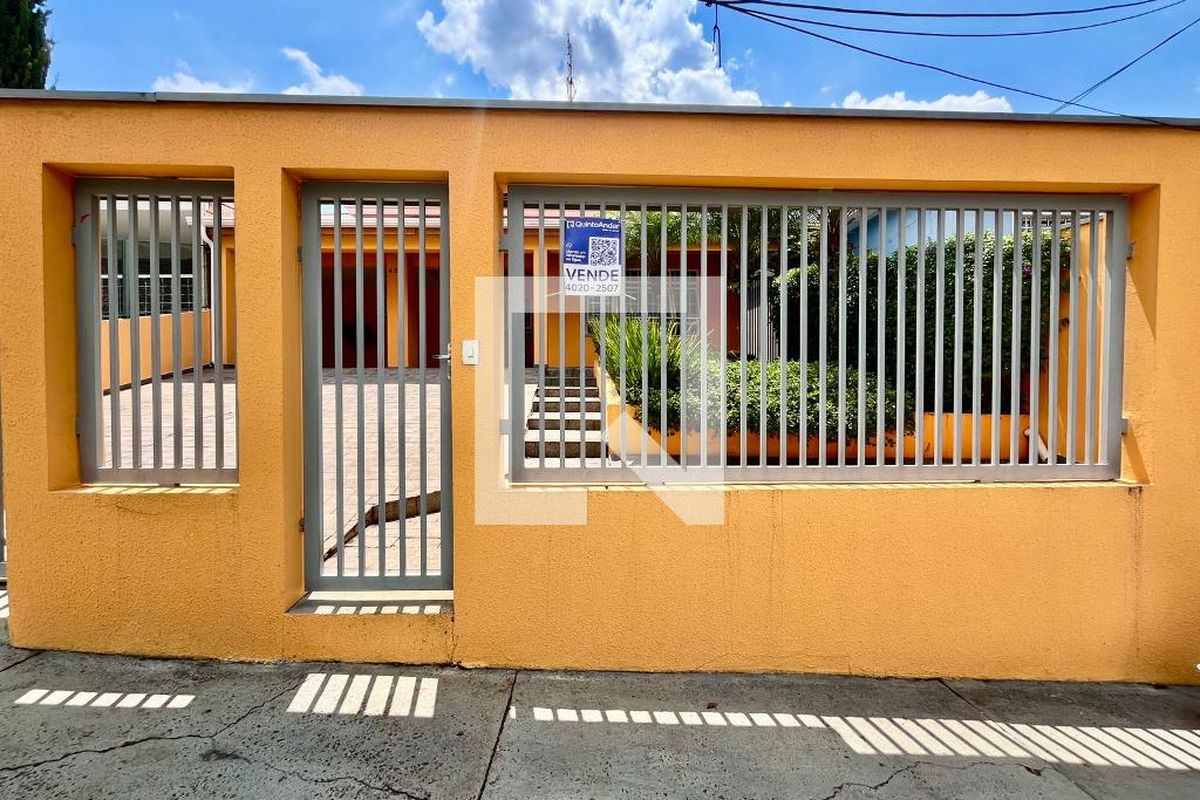 Casa à Venda - Guanabara, 3 Quartos,  250 m2 em , Campinas - sp | SoloBR