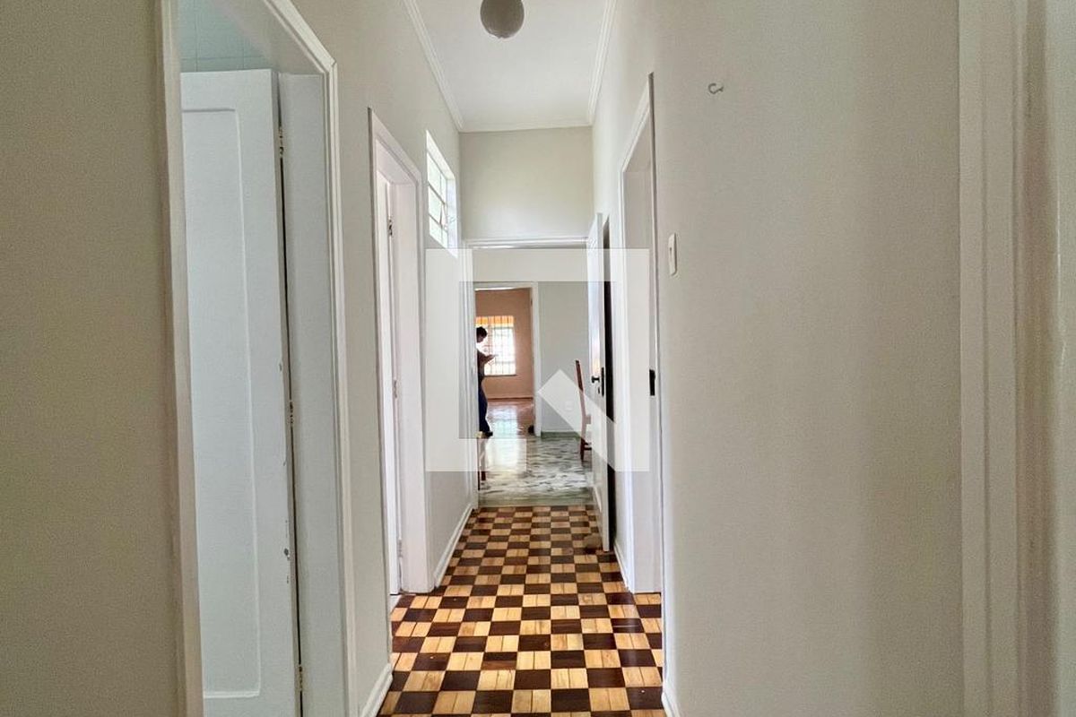 Casa à Venda - Guanabara, 3 Quartos,  250 m2 em , Campinas - sp | SoloBR