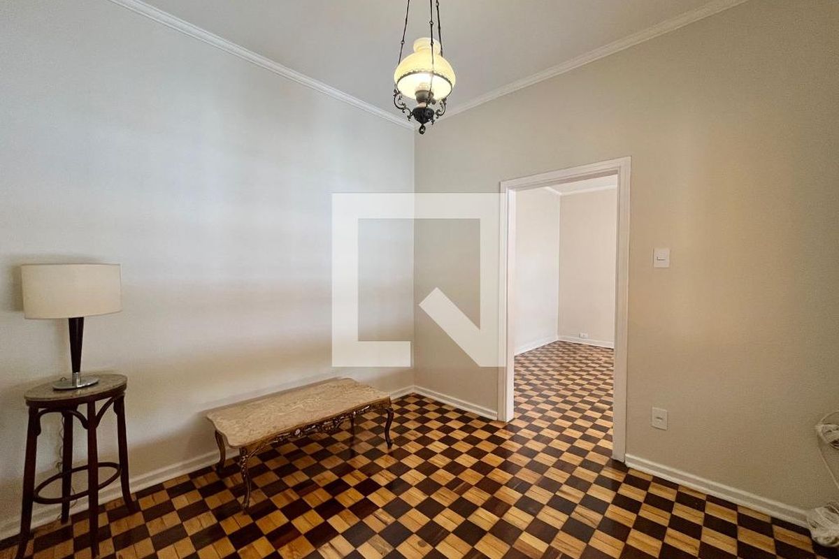 Casa à Venda - Guanabara, 3 Quartos,  250 m2 em , Campinas - sp | SoloBR