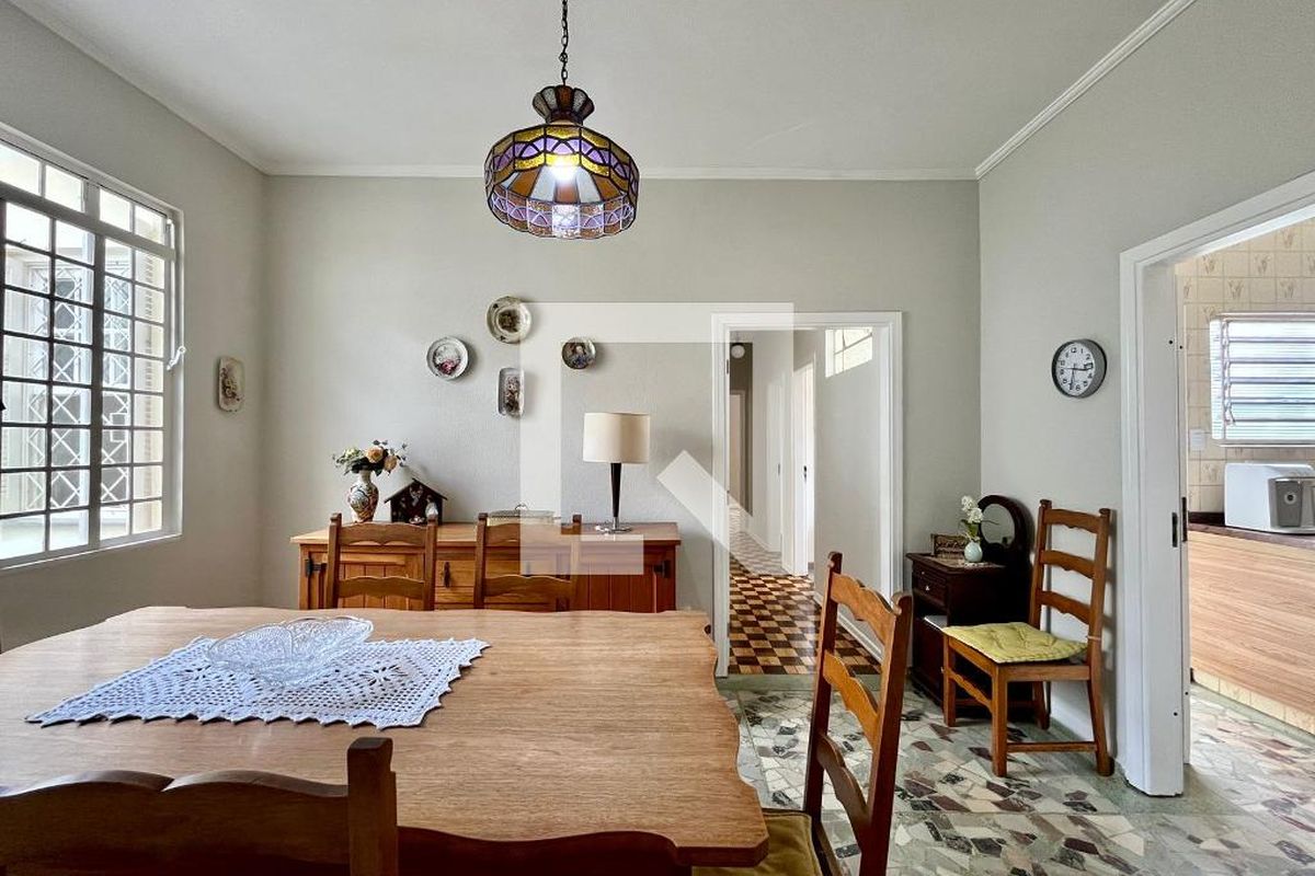 Casa à Venda - Guanabara, 3 Quartos,  250 m2 em , Campinas - sp | SoloBR
