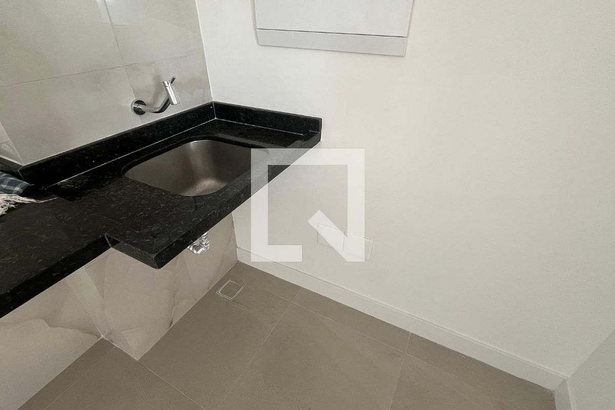 Apartamento à Venda - Bosque, 1 Quarto,  46 m2 em , Campinas - sp | SoloBR