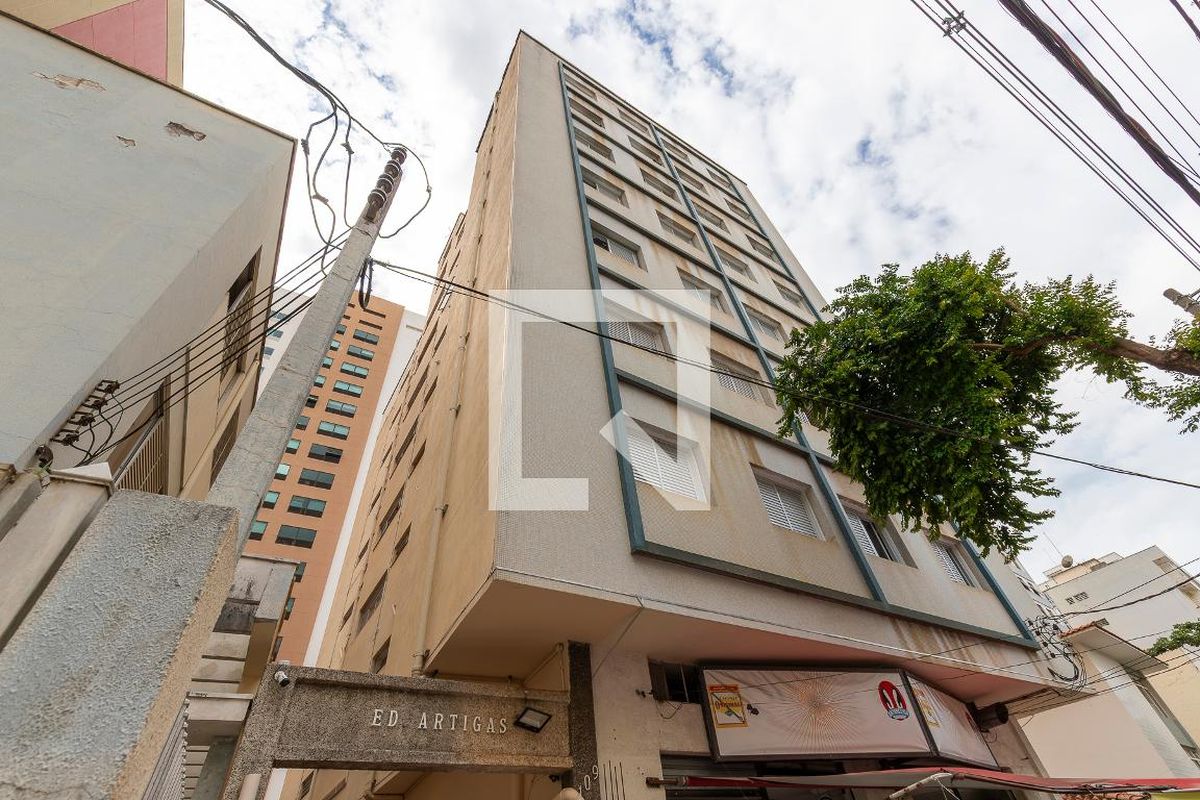Apartamento à Venda - Centro, 2 Quartos,  77 m2 em , Campinas - sp | SoloBR