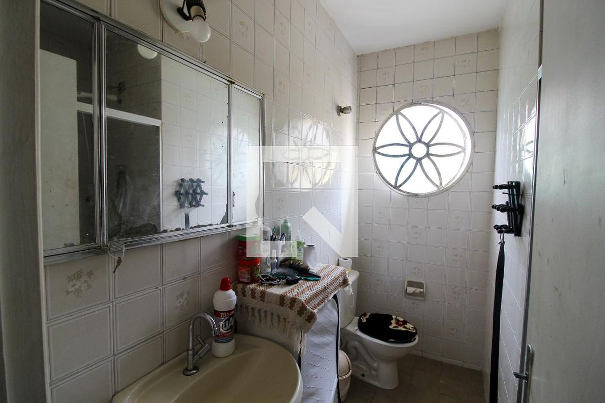 Casa, 4 quartos, 250 m² - Foto 30