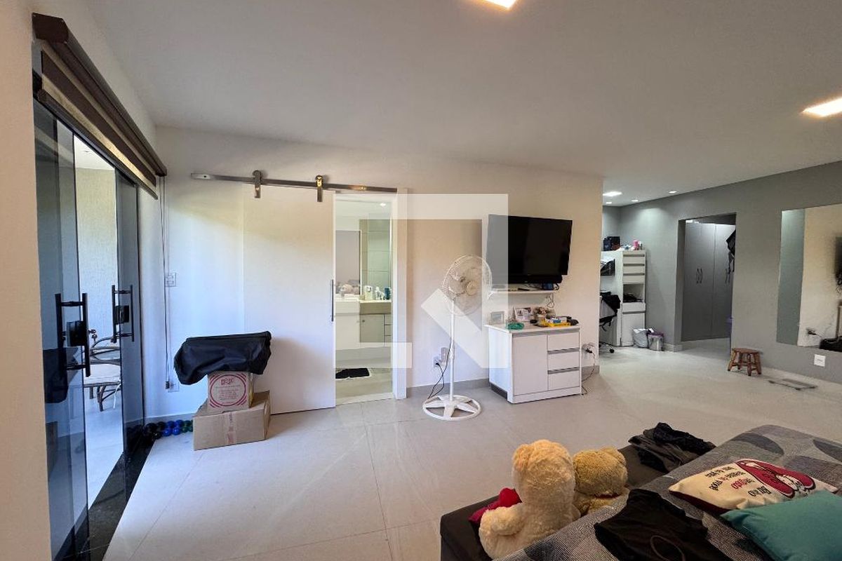 Casa, 4 quartos, 300 m² - Foto 62