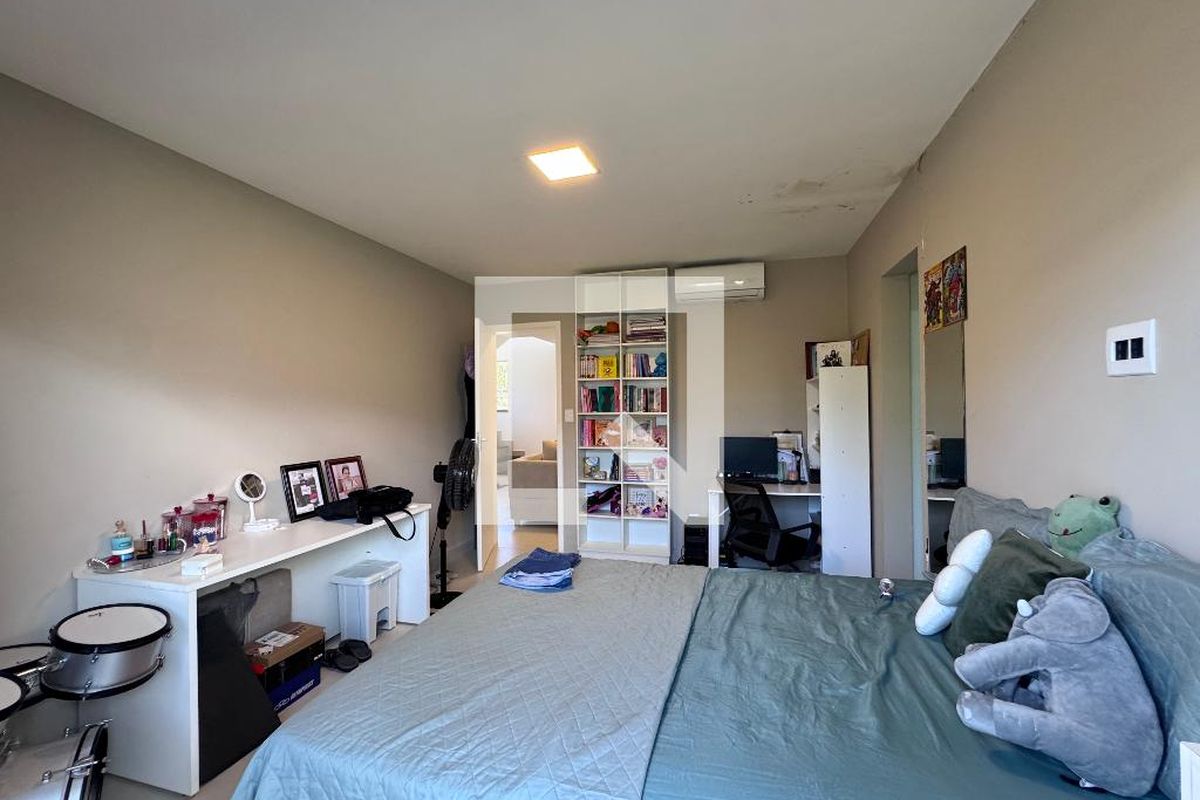 Casa, 4 quartos, 300 m² - Foto 28