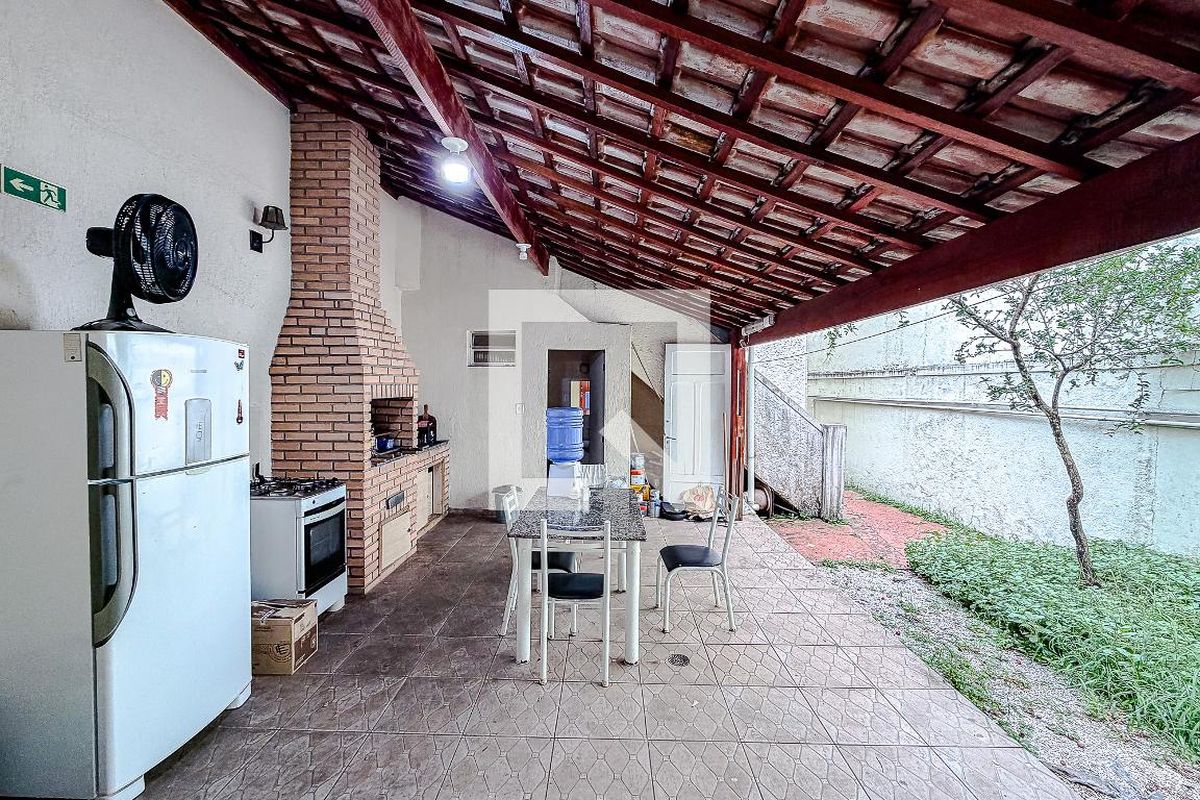 Casa, 4 quartos, 200 m² - Foto 39
