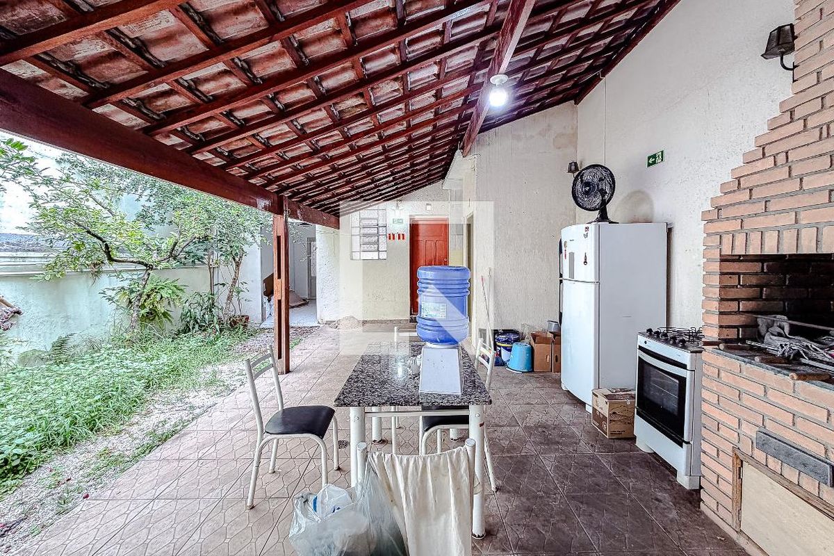 Casa, 4 quartos, 200 m² - Foto 41