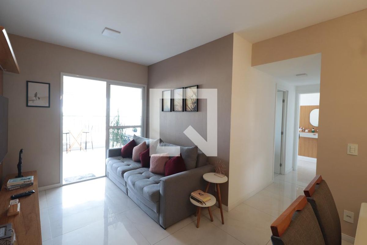 Apartamento, 3 quartos, 106 m² - Foto 2