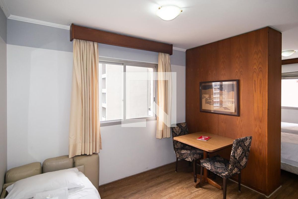 Apartamento, 1 quarto, 29 m² - Foto 2