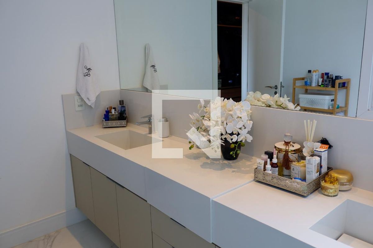Apartamento, 4 quartos, 254 m² - Foto 69