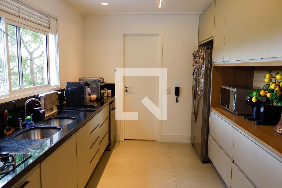 Apartamento, 4 quartos, 254 m² - Foto 111