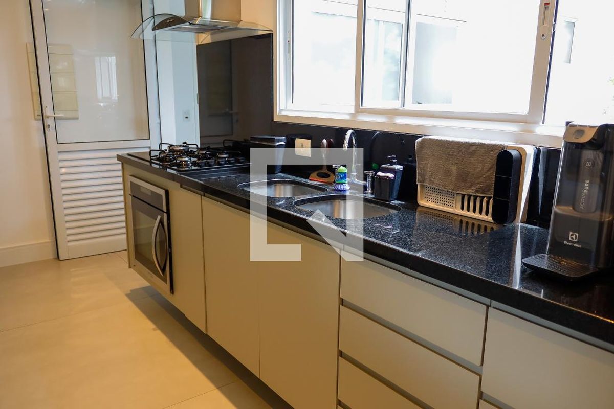 Apartamento, 4 quartos, 254 m² - Foto 119