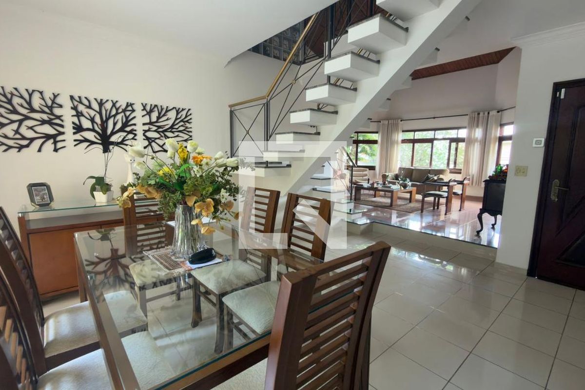 Casa, 3 quartos, 380 m² - Foto 2