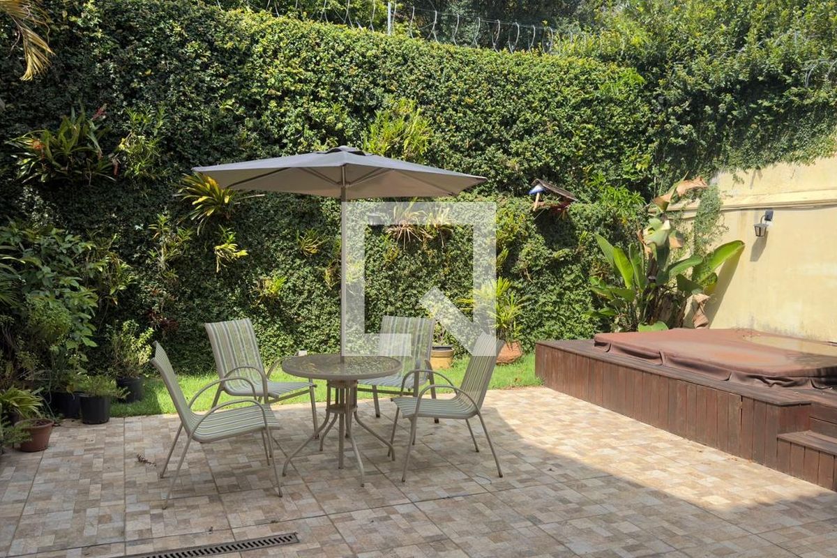 Casa, 3 quartos, 380 m² - Foto 56