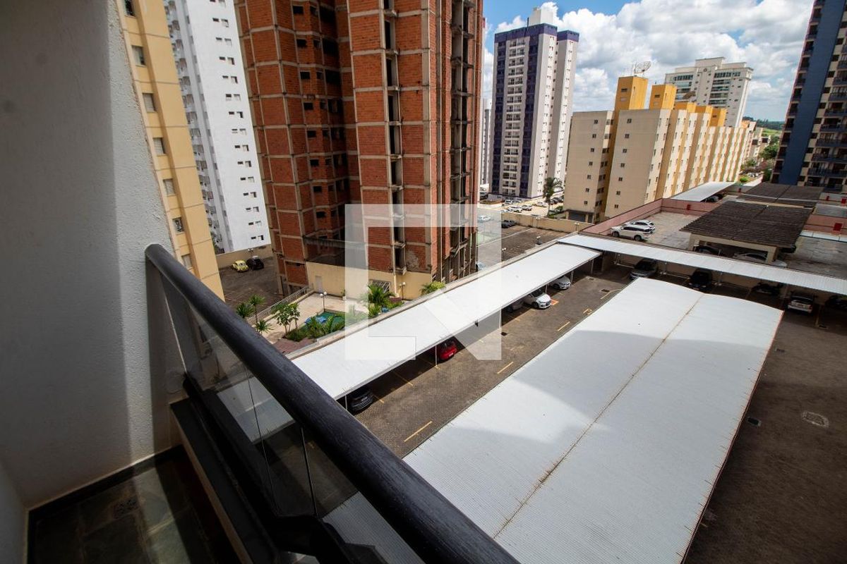 Apartamento à Venda - Mansões Santo Antônio, 3 Quartos,  69 m2 em , Campinas - sp | SoloBR