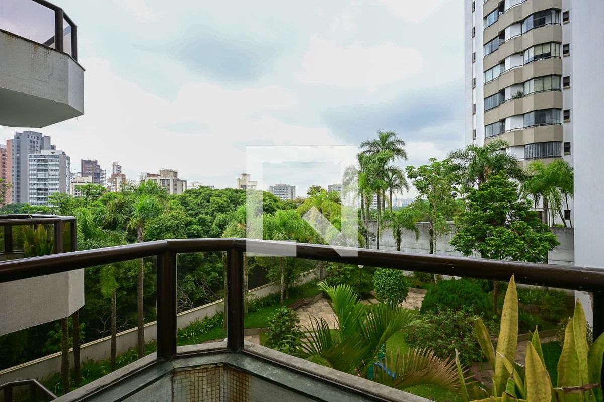 Apartamento, 3 quartos, 190 m² - Foto 40