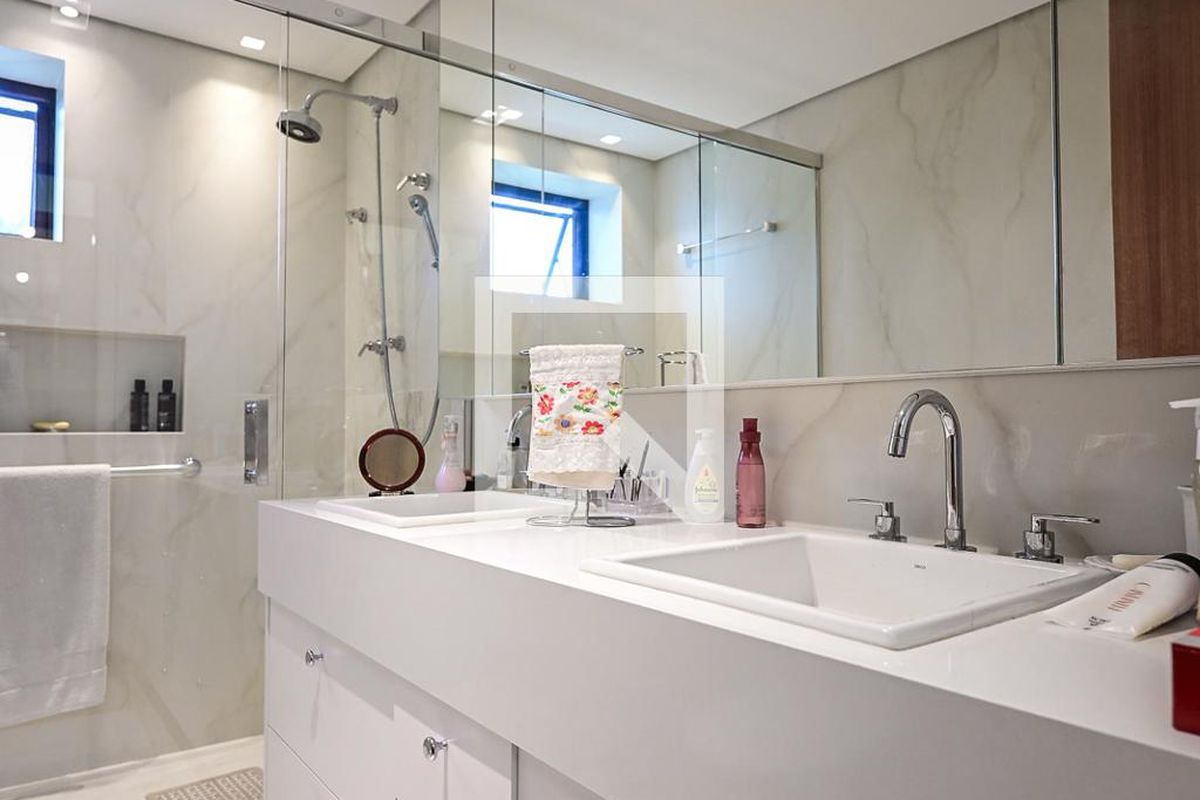 Apartamento, 3 quartos, 190 m² - Foto 74