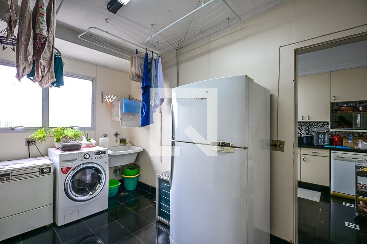 Apartamento, 3 quartos, 190 m² - Foto 92