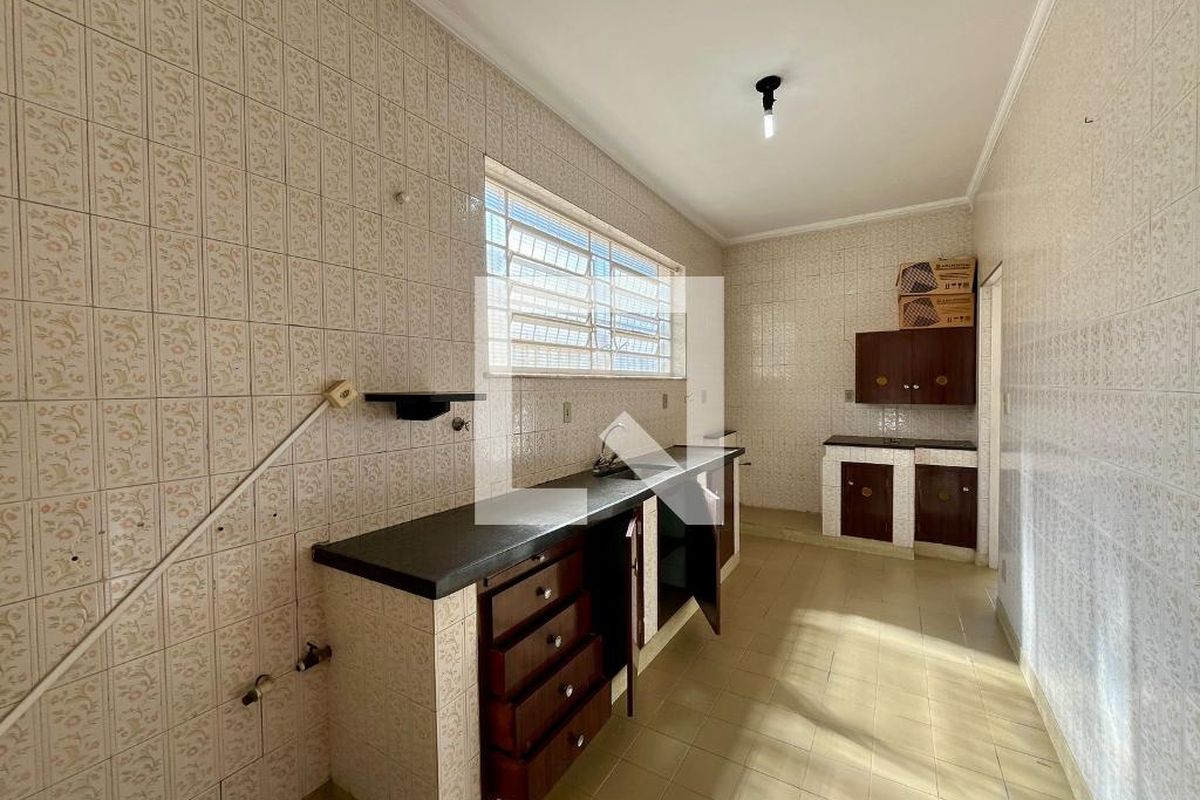 Casa à Venda - Bosque, 3 Quartos,  328 m2 em , Campinas - sp | SoloBR
