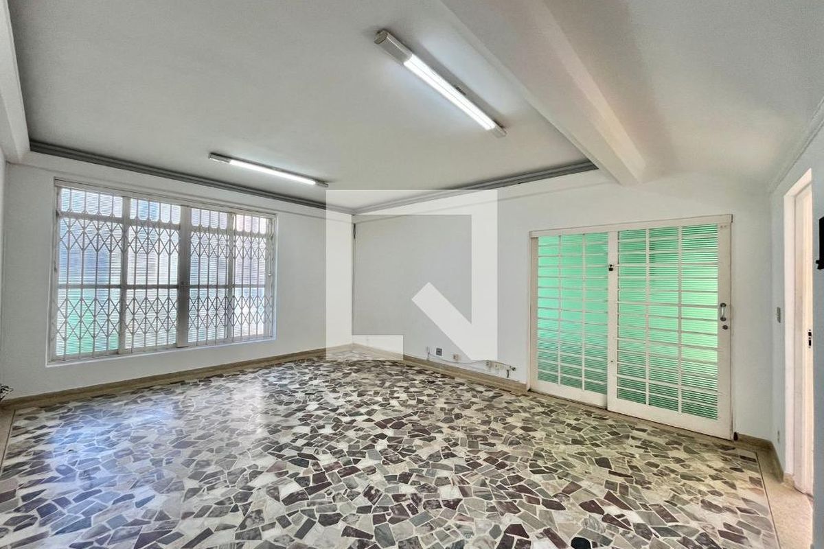 Casa à Venda - Bosque, 3 Quartos,  328 m2 em , Campinas - sp | SoloBR