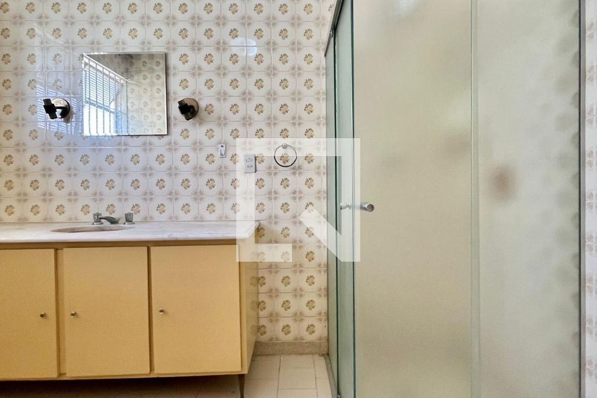 Casa à Venda - Bosque, 3 Quartos,  328 m2 em , Campinas - sp | SoloBR