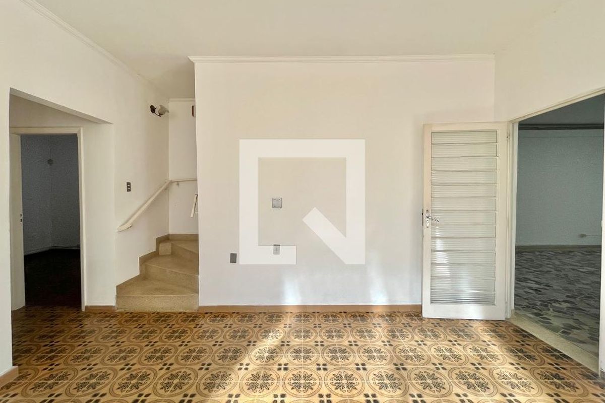 Casa à Venda - Bosque, 3 Quartos,  328 m2 em , Campinas - sp | SoloBR