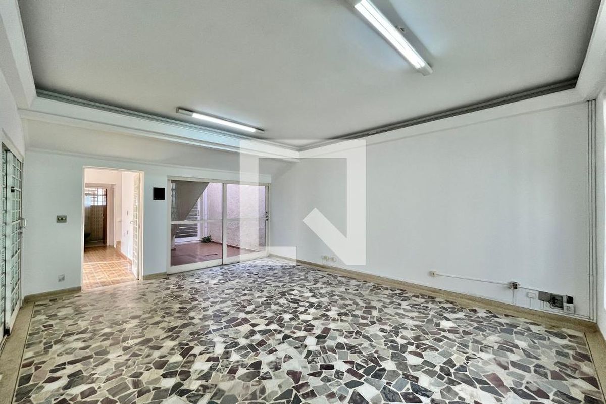 Casa à Venda - Bosque, 3 Quartos,  328 m2 em , Campinas - sp | SoloBR