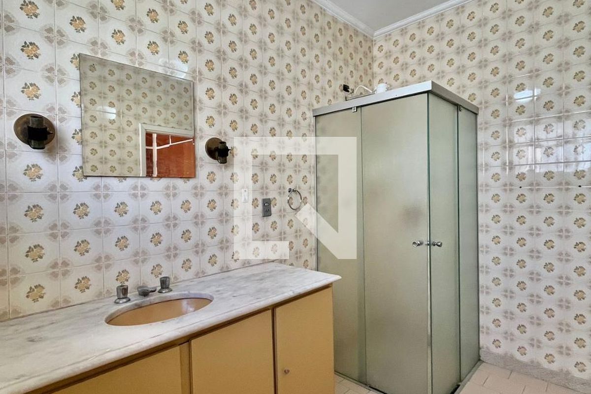 Casa à Venda - Bosque, 3 Quartos,  328 m2 em , Campinas - sp | SoloBR