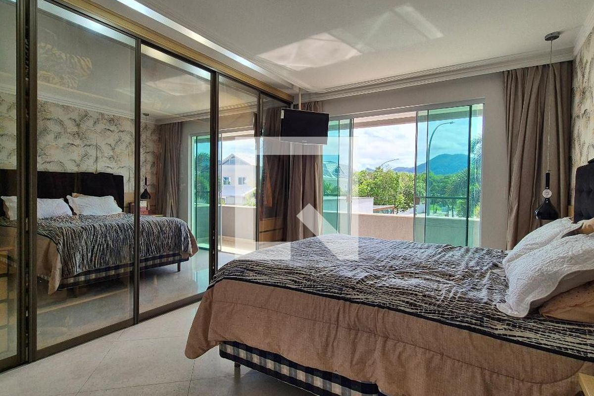 Casa, 5 quartos, 263 m² - Foto 84
