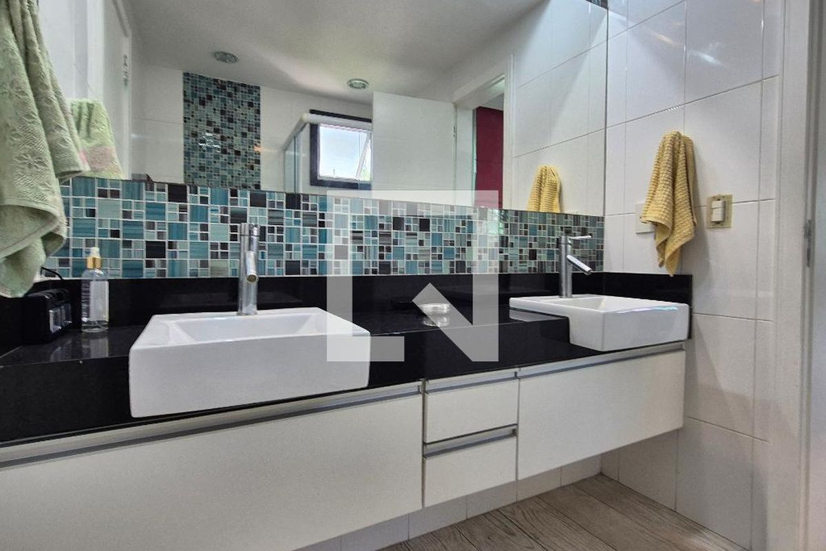 Casa, 5 quartos, 263 m² - Foto 72