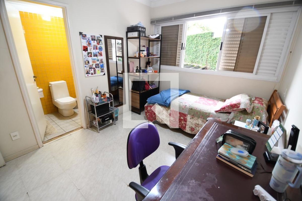 Apartamento à Venda - Jardim Flamboyant, 4 Quartos,  226 m2 em , Campinas - sp | SoloBR