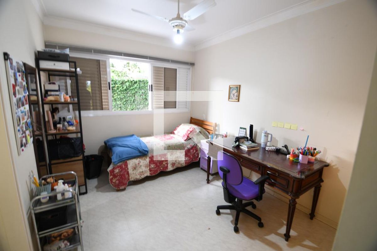 Apartamento à Venda - Jardim Flamboyant, 4 Quartos,  226 m2 em , Campinas - sp | SoloBR