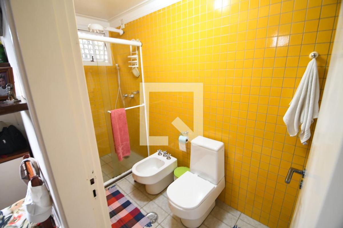 Apartamento à Venda - Jardim Flamboyant, 4 Quartos,  226 m2 em , Campinas - sp | SoloBR