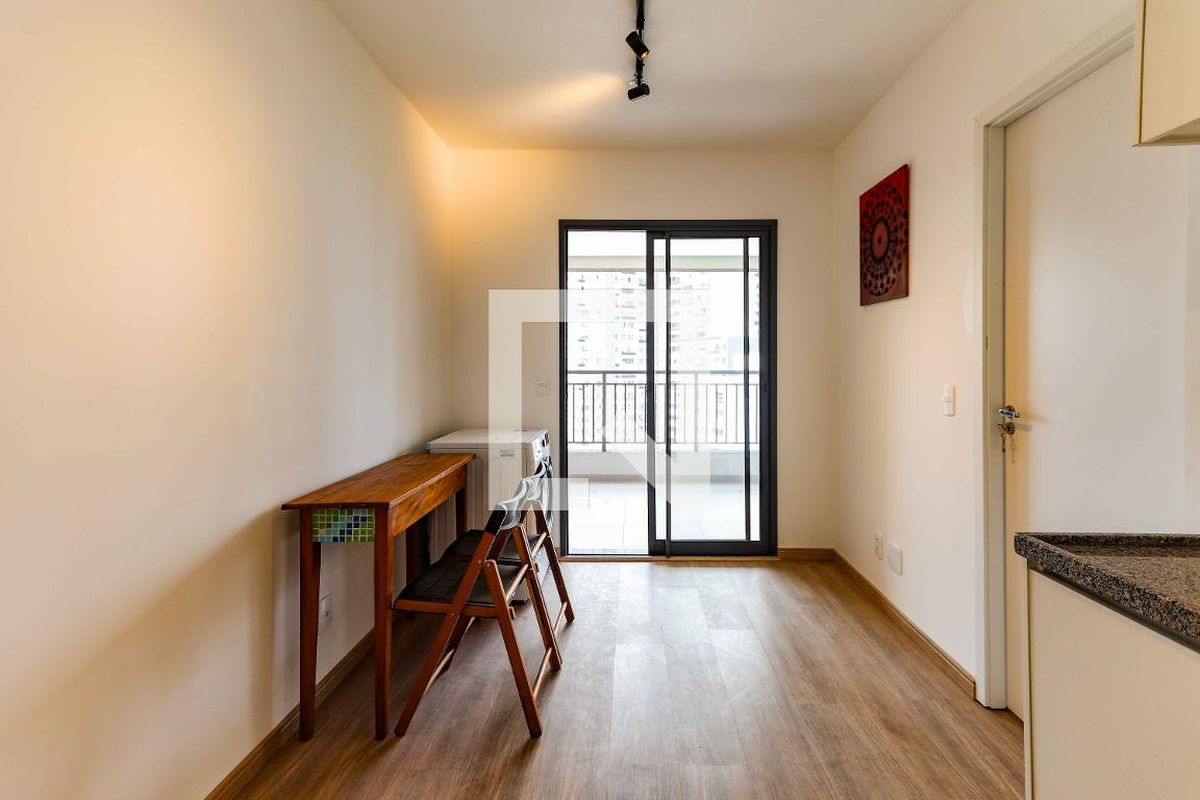 Apartamento, 1 quarto, 36 m² - Foto 2