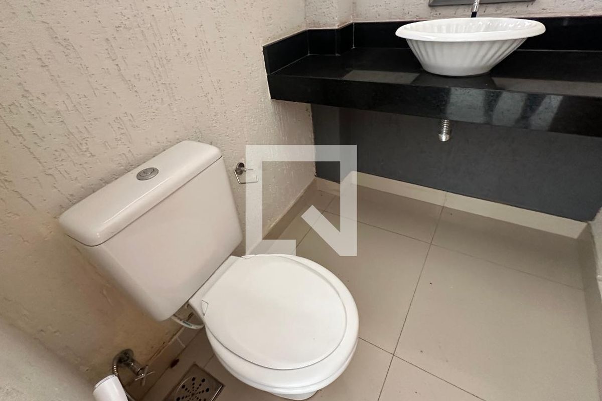 Casa, 4 quartos, 200 m² - Foto 12