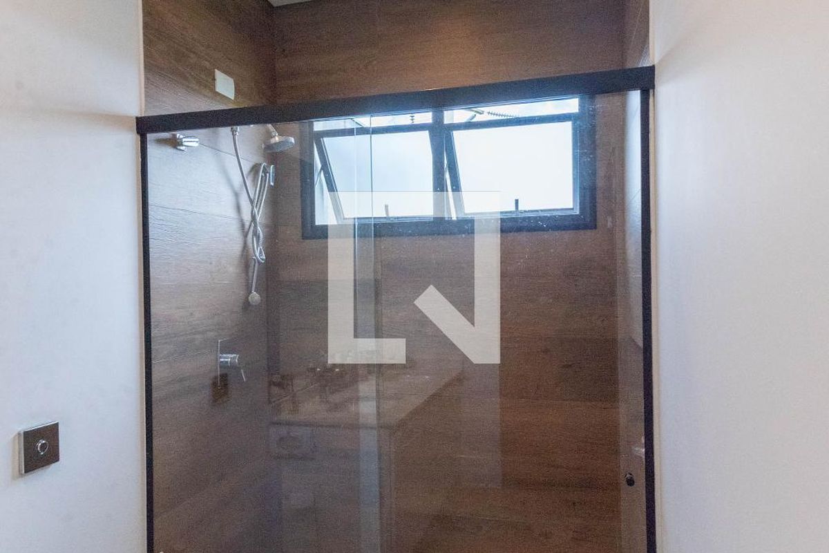 Casa à Venda - Swiss Park, 3 Quartos,  200 m2 em , Campinas - sp | SoloBR