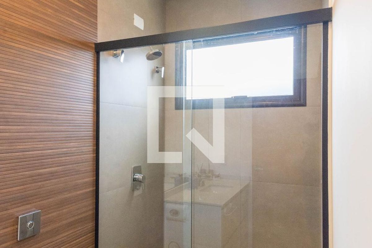 Casa à Venda - Swiss Park, 3 Quartos,  200 m2 em , Campinas - sp | SoloBR