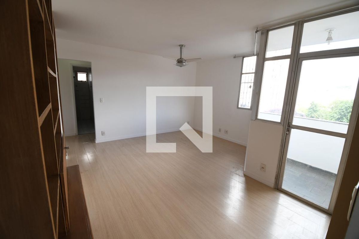 Apartamento à Venda - Bosque, 1 Quarto,  60 m2 em , Campinas - sp | SoloBR