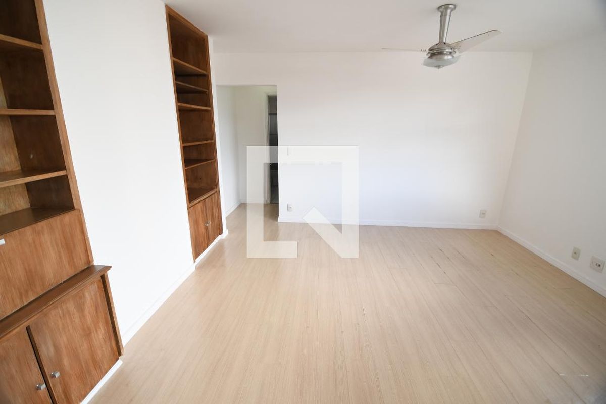 Apartamento à Venda - Bosque, 1 Quarto,  60 m2 em , Campinas - sp | SoloBR