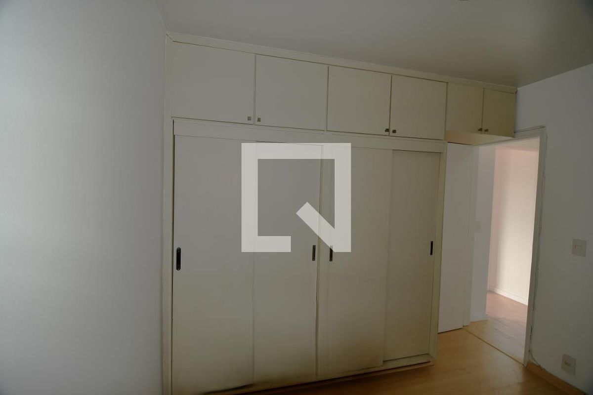 Apartamento à Venda - Bosque, 1 Quarto,  60 m2 em , Campinas - sp | SoloBR