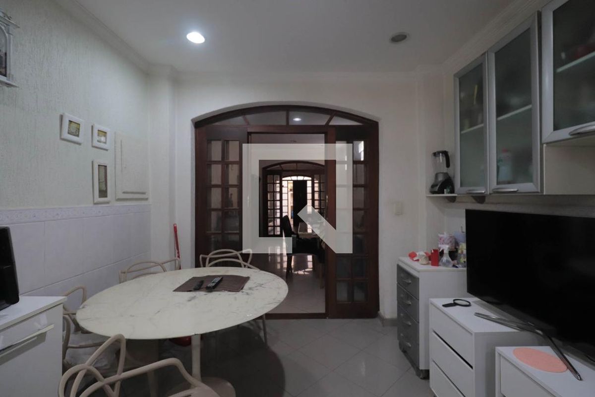 Casa, 2 quartos, 269 m² - Foto 86