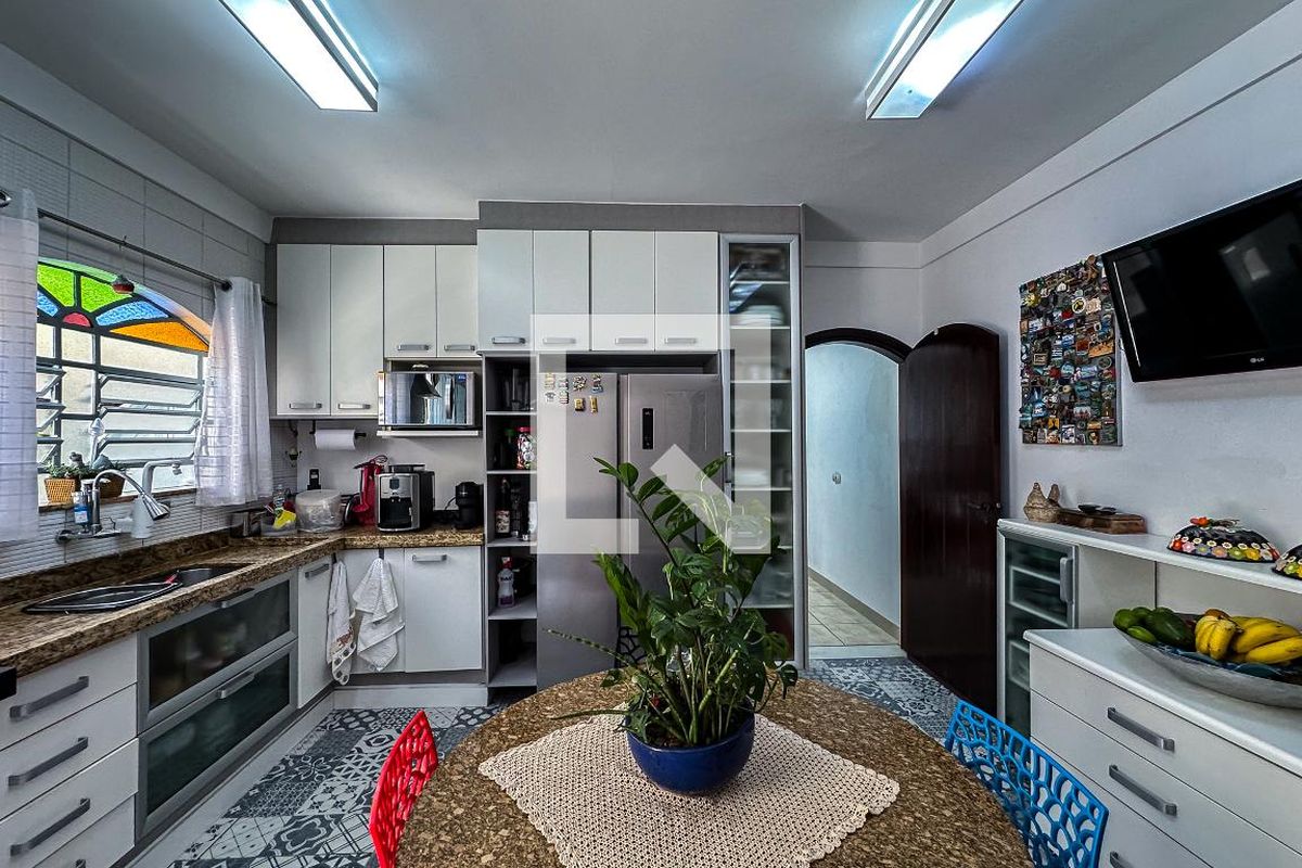 Casa, 4 quartos, 200 m² - Foto 110