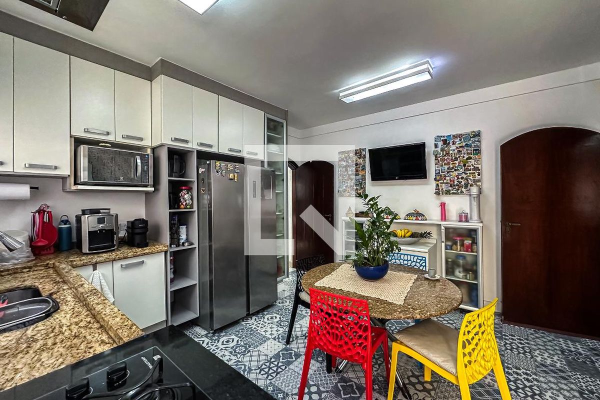 Casa, 4 quartos, 200 m² - Foto 108