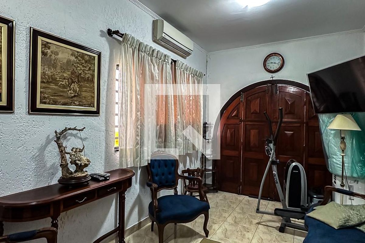 Casa, 4 quartos, 200 m² - Foto 50