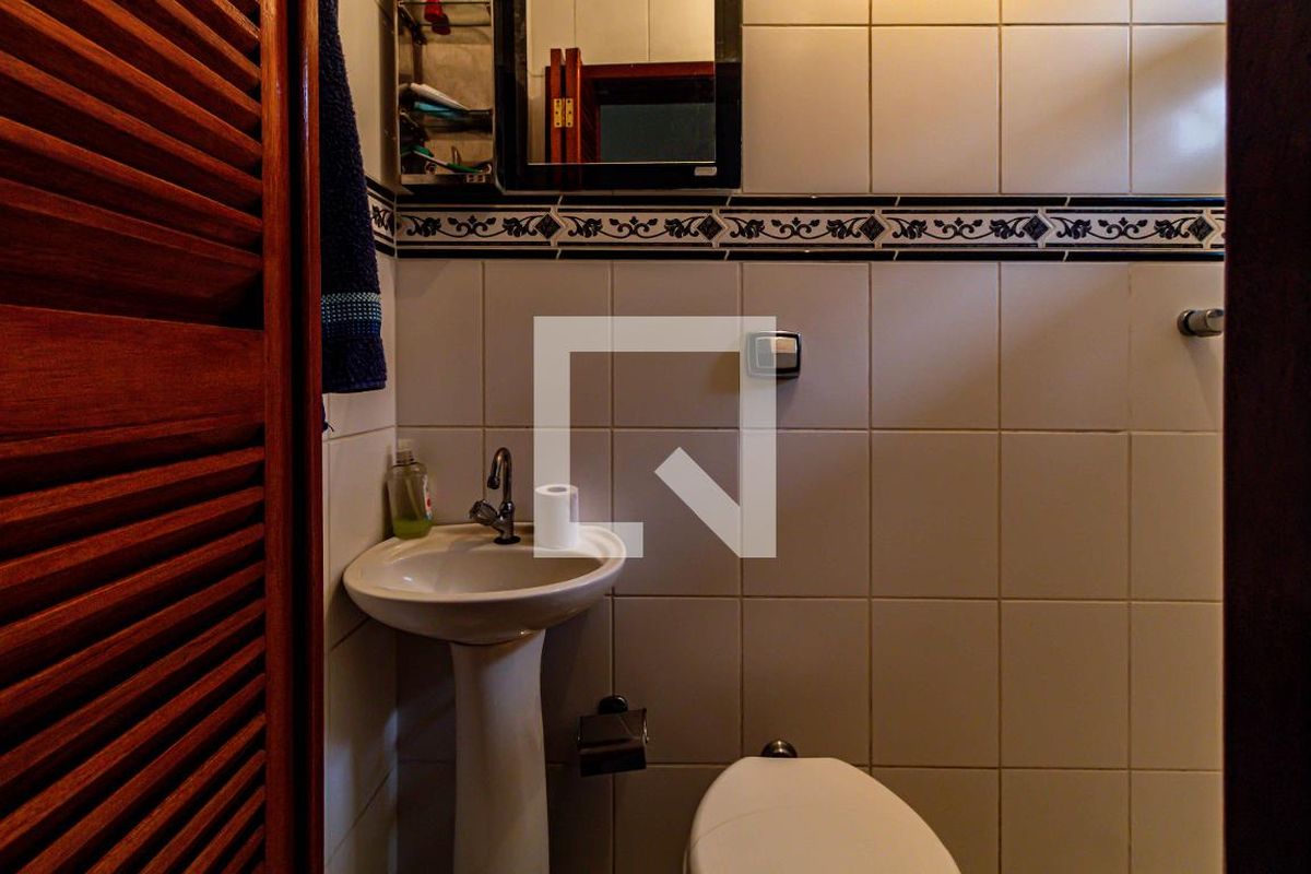 Casa, 3 quartos, 295 m² - Foto 72