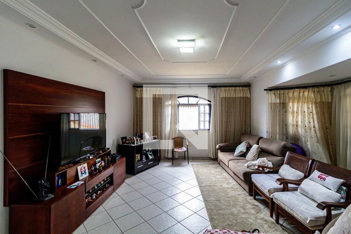 Casa, 3 quartos, 295 m² - Foto 4